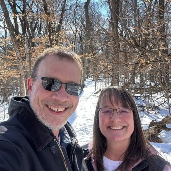 Profile Picture of Julie Fritchman (@juliekf67) on Poshmark