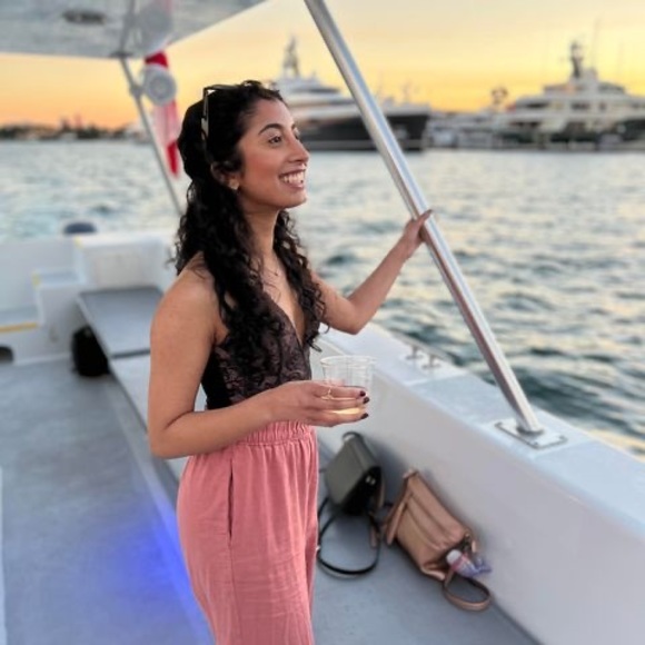 Profile Picture of Lekha Reddy (@lekhagr) on Poshmark
