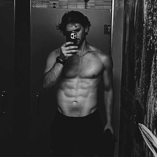 Profile Picture of Alex Rosen (@alexrosenfitness) on Tiktok