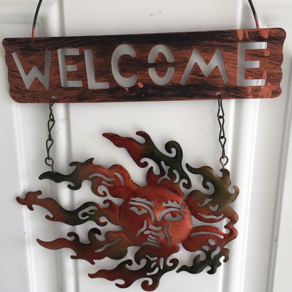 Profile Picture of Joseph Bailey (@daddydino1418) on Poshmark