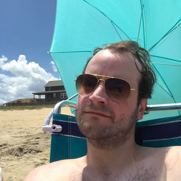 Profile Picture of Chris Houser (@lazyscranton00) on Poshmark