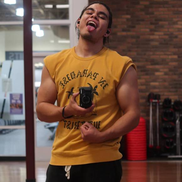 Profile Picture of Alejandro Camargo (@alejandroghost) on Poshmark