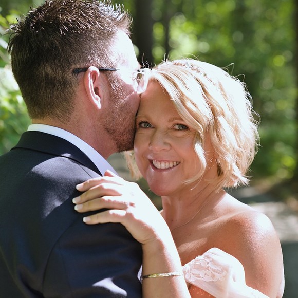 Profile Picture of Carol Rallison (@csrallison) on Poshmark