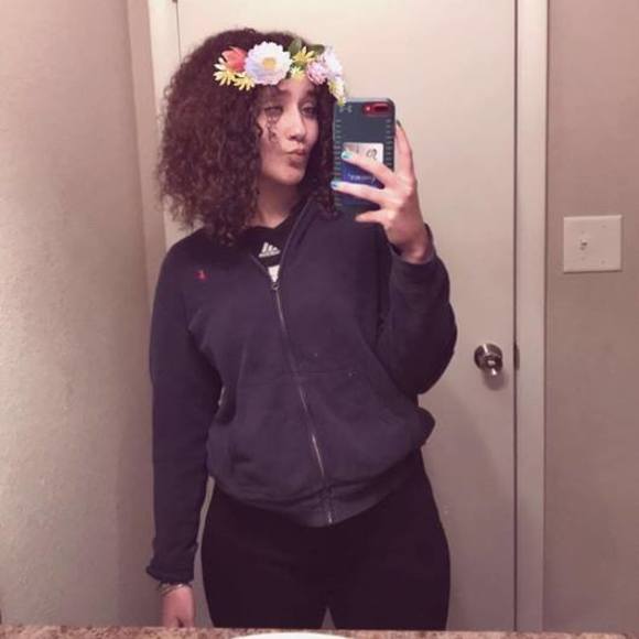 Profile Picture of Shekinah Smith (@shekinahsmith98) on Poshmark