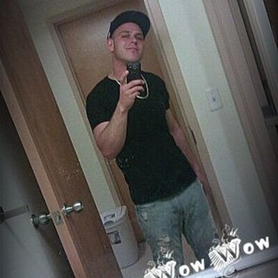 Profile Picture of Daniel Brannon (@Broncs83) on Twitter
