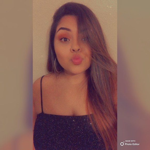 Profile Picture of Jenny Marcial mota (@jennym_98) on Poshmark