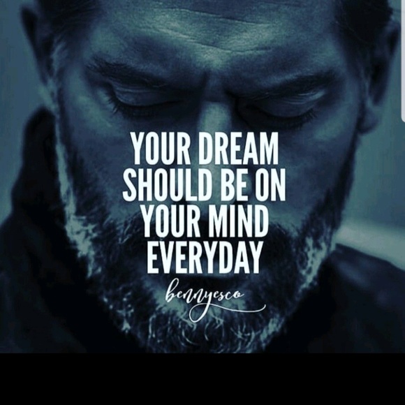 Profile Picture of Travis Borsh (@tjborsh) on Poshmark