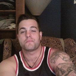 Profile Picture of John Tarnowski (@jteezu) on Twitter