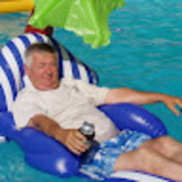 Profile Picture of Ken Fair (@kenfair) on Poshmark