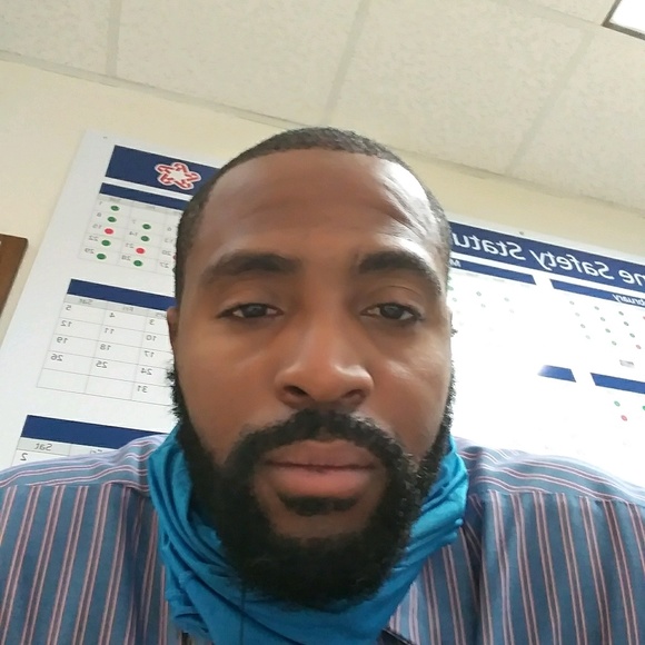Profile Picture of Kevin Ware (@kware711) on Poshmark