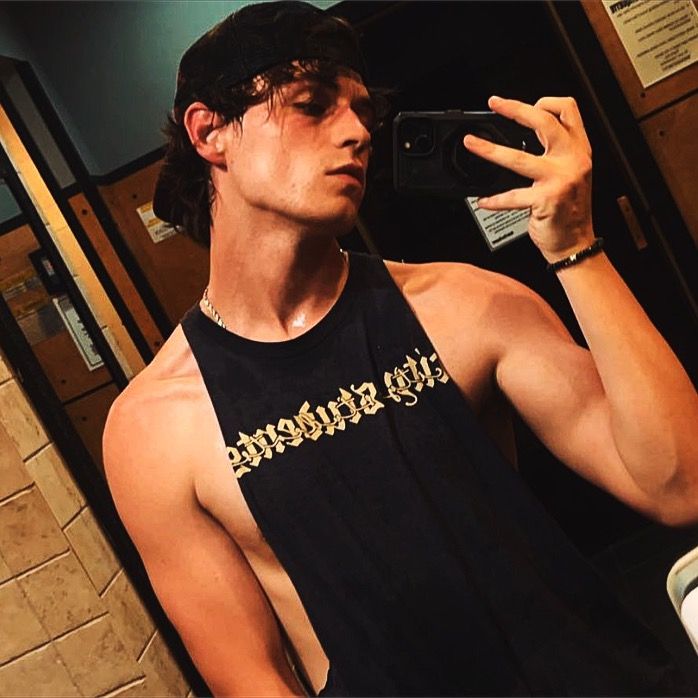 Profile Picture of JohnathanTSmith (@johnathantsmith) on Tiktok