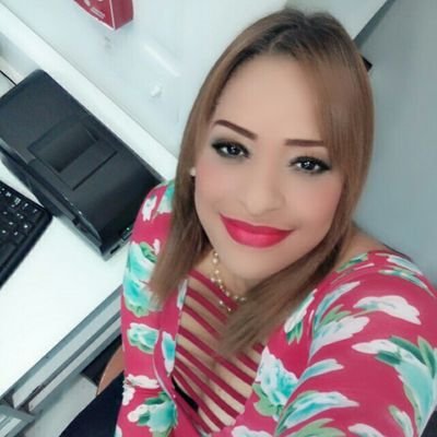Profile Picture of Mariela Gutierrez (@Marielaguti10) on Twitter