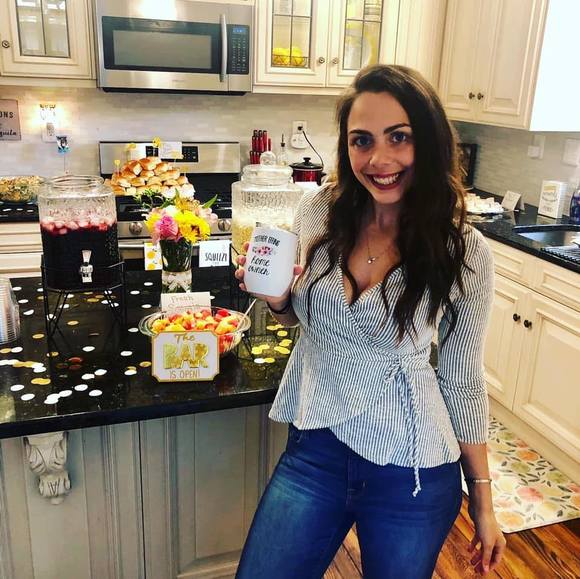 Profile Picture of Erica Quartararo (@equartarar) on Poshmark