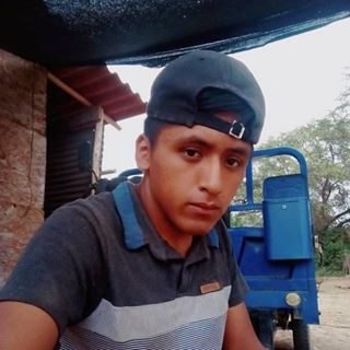 Profile Picture of Jhon Chapoñan (@jhon.chaponanperalta) on Facebook