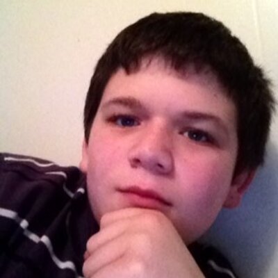 Profile Picture of Christopher Bayes (@phntmkaitou) on Twitter