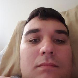 Profile Picture of Seth Lederer (@Gri11er25) on Twitter