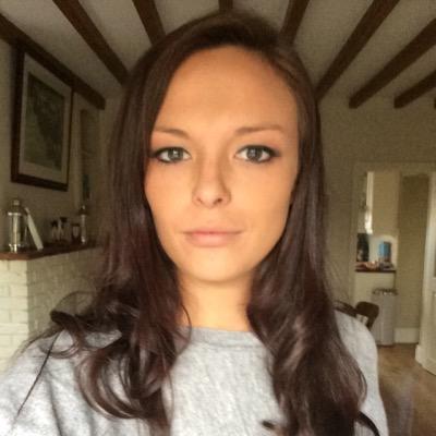 Profile Picture of Jessica Hassall (@Jessica_Lou22) on Twitter