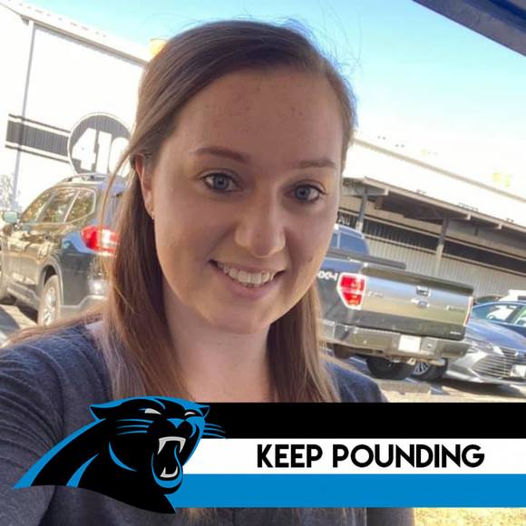 Candace Dominie - Poshmark Profile Picture of Candace Dominie (@crd1776) on Poshmark