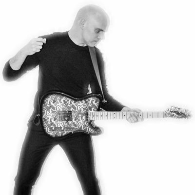 Profile Picture of Peter J. Lenz (@LenzLenz6) on Twitter