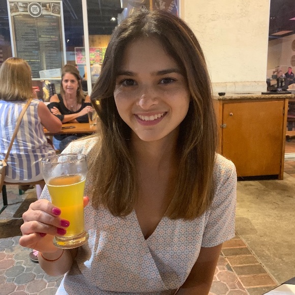 Profile Picture of Sophia Guinazu (@smg14k) on Poshmark
