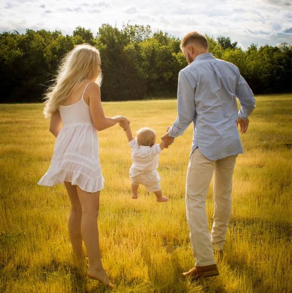 Profile Picture of Kaitlin Wright (@kaitlin_monica) on Poshmark