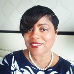 Profile Picture of Yolanda Renee Thornton (@yogirenee) on Instagram