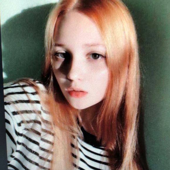 Profile Picture of Tabitha Wells (@tabithawells591) on Poshmark