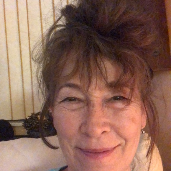 Profile Picture of Sheyla Filmeridis (@filmeridis) on Poshmark