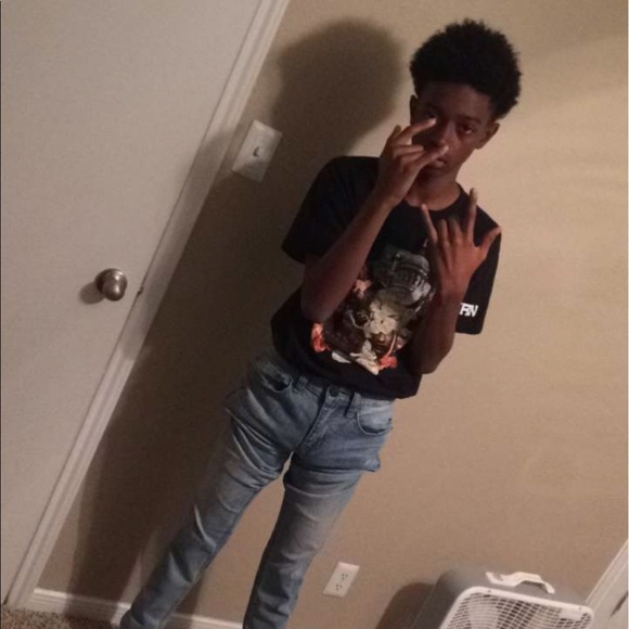 Profile Picture of Caleb Lusk (@dtxlusk) on Poshmark