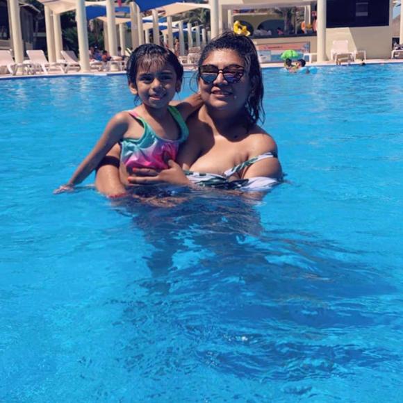 Profile Picture of Aracely Rocha (@aracely1rocha) on Poshmark