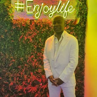 Profile Picture of Mark Everton Walters (@mark.e.walters.7) on Instagram