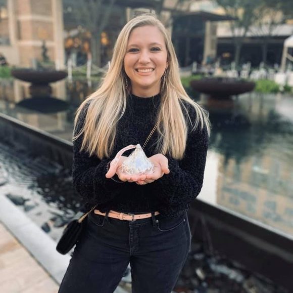 Profile Picture of Skylar Blair (@skylar334) on Poshmark