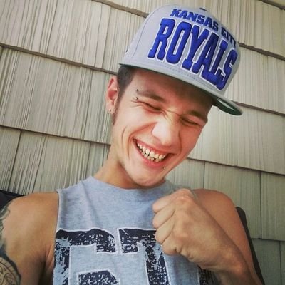 Profile Picture of Devin McComb (@DevinMcComb) on Twitter