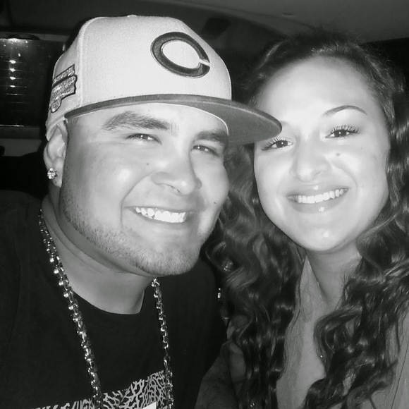 Profile Picture of Bianca Machuca (@bmachuca) on Poshmark