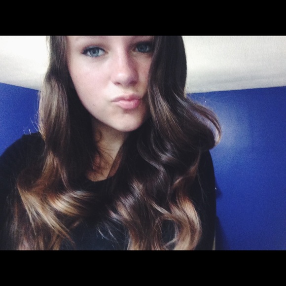 Profile Picture of Meagan Feasel (@meaganfeasel) on Poshmark