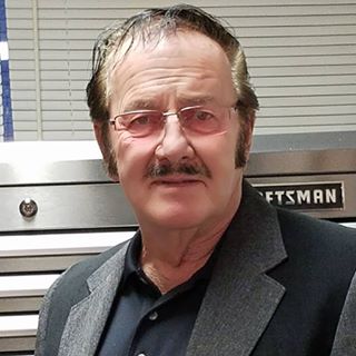 Andrew Sheesley (Elvis) - Facebook Profile Picture of Andrew Sheesley (Elvis) (@andrew.sheesley.9) on Facebook