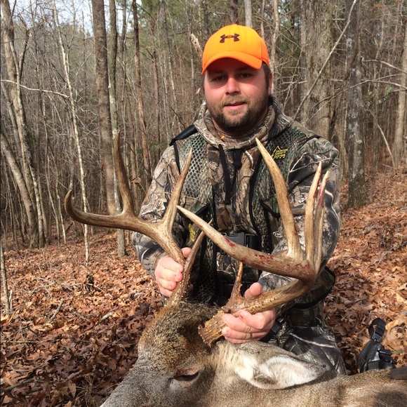 Pj Smith - Poshmark Profile Picture of Pj Smith (@pj415smith) on Poshmark