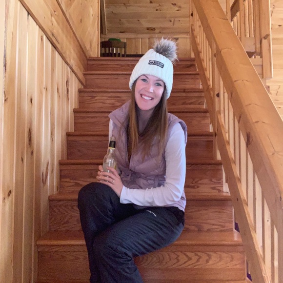 Profile Picture of Erica Paulson (@ericapaulson) on Poshmark