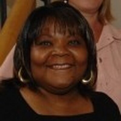 Profile Picture of Pat (Edwards) Vines (@favor77vines) on Twitter