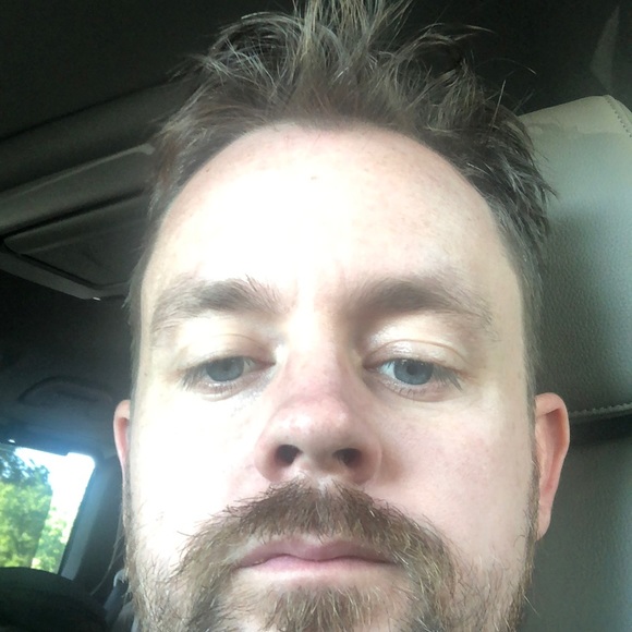 Profile Picture of Kristopher Mcvay (@kristophermcvay) on Poshmark