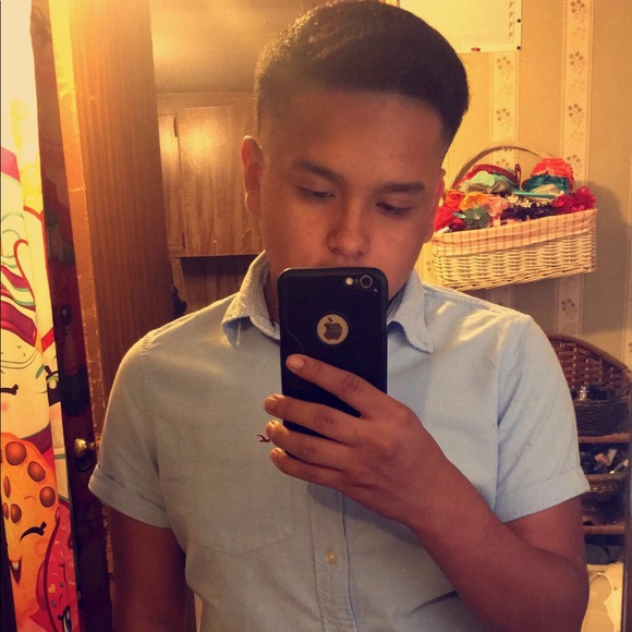 Profile Picture of Alejandro Ontiveros (@obeyalejandro7_) on Poshmark