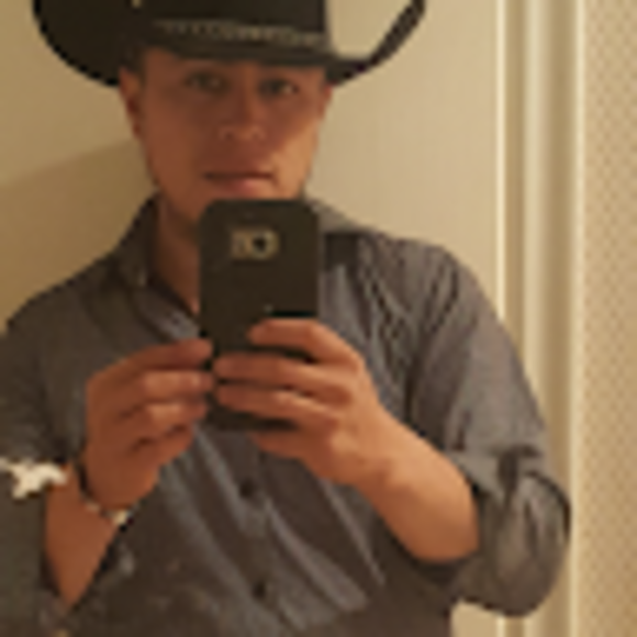 Profile Picture of Jose Tavera (@josetavera004) on Poshmark