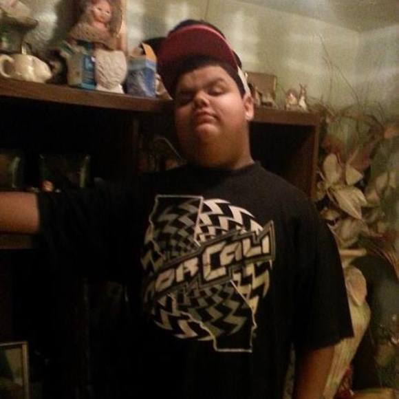 Profile Picture of Lonnie Scott (@lonniescott62) on Poshmark
