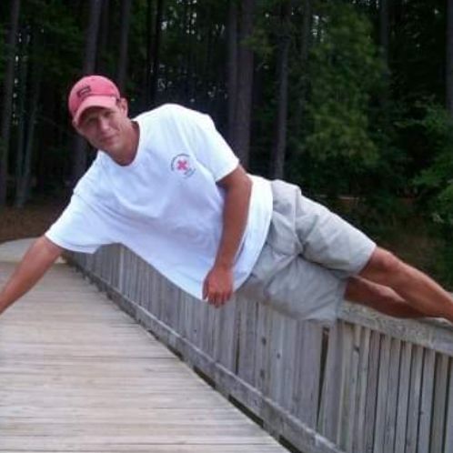 Profile Picture of Bryan Pettit (@24tsmedia) on Tiktok