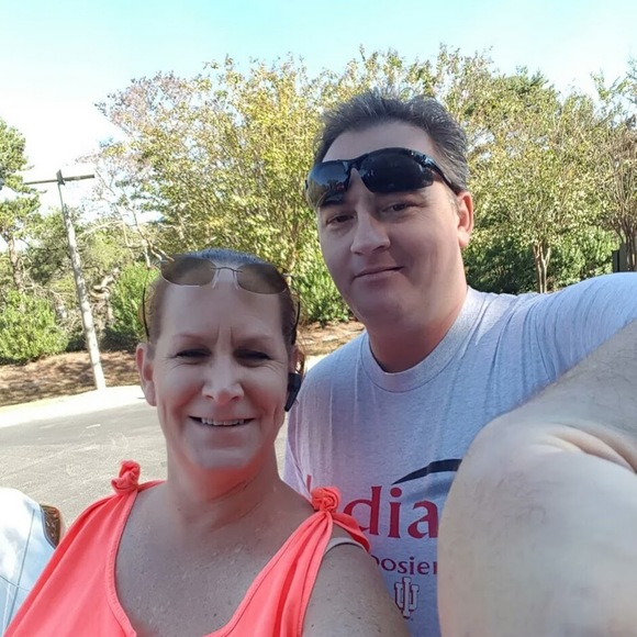 Profile Picture of Karlasue Bowkley (@karlasuebowkley) on Poshmark