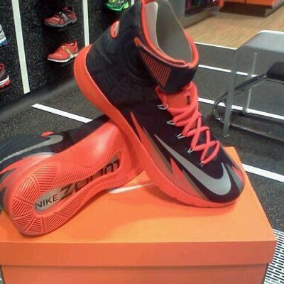 Profile Picture of Bobby Haney (@aceinmyjordans) on Twitter