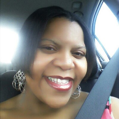 Profile Picture of Chandra Thompson (@MzCChandra) on Twitter