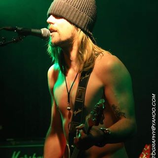 Profile Picture of Jimmy Craig (@motorgunhotel) on Facebook