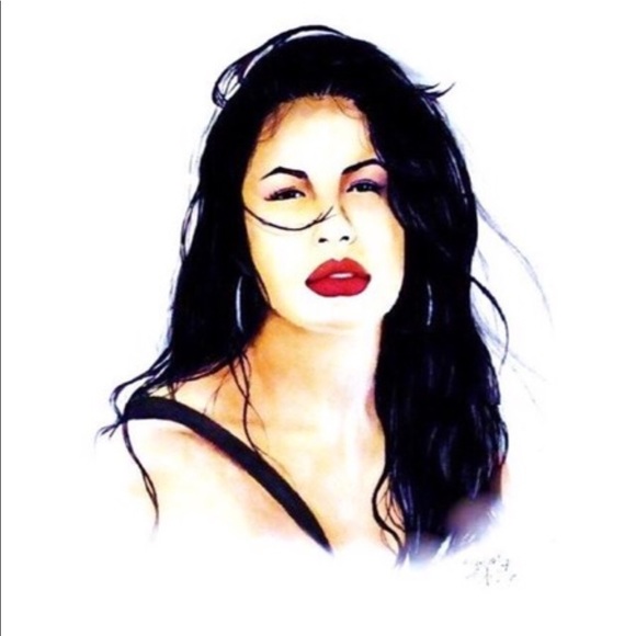 Profile Picture of Melisa 🥀 Aparisio (@melilovesrose) on Poshmark