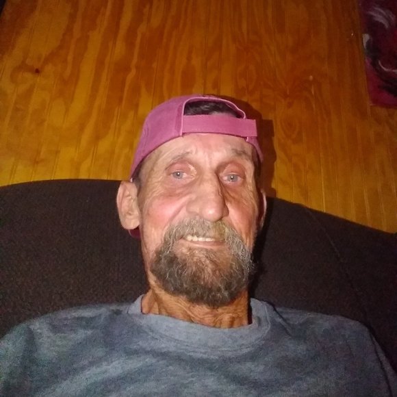 Ricky Greenroyd - Poshmark Profile Picture of Ricky Greenroyd (@rickyleeg) on Poshmark